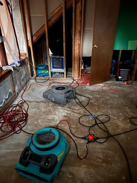 Water Damage Restoration in Johns Creek, GA (7)